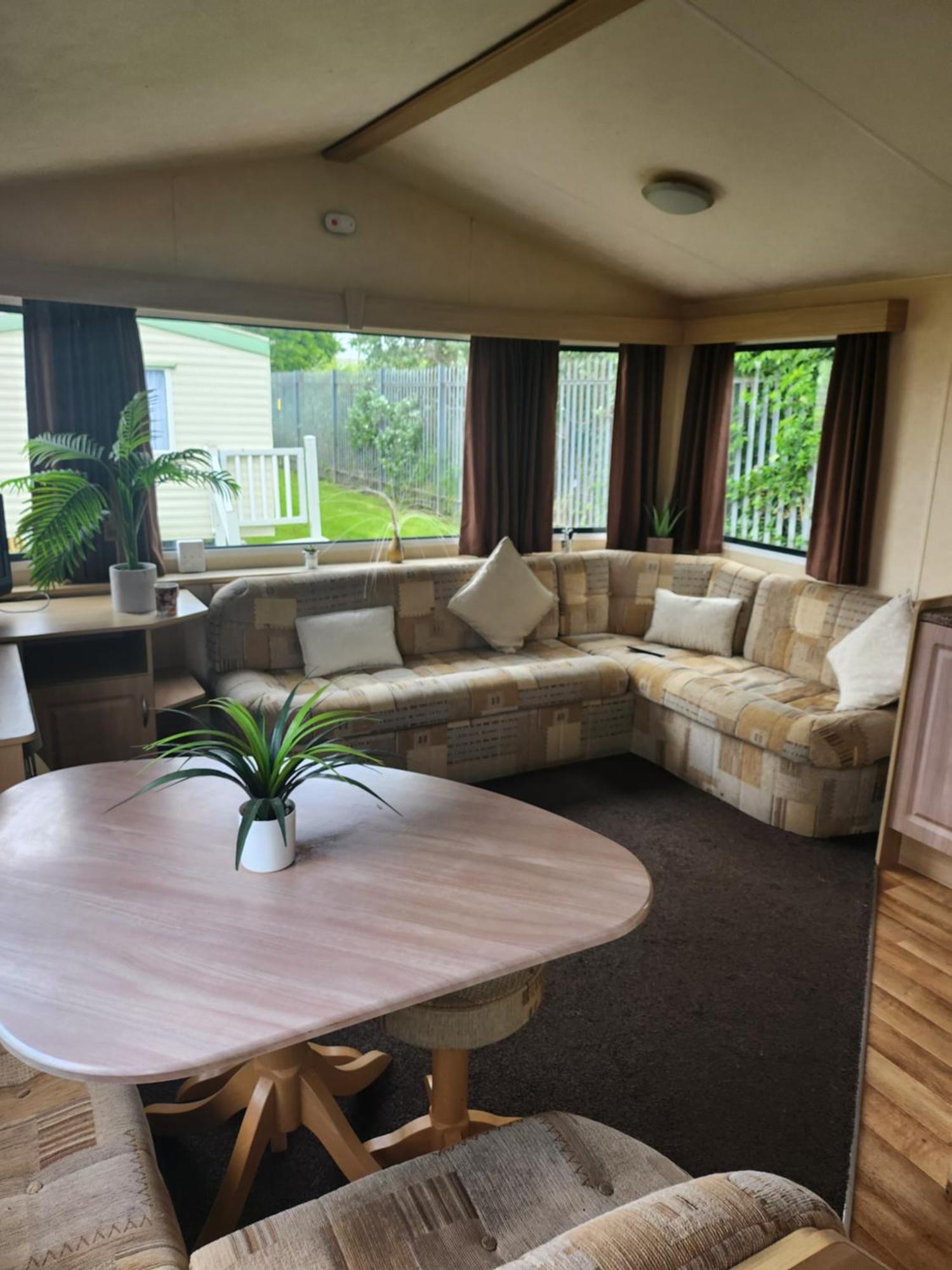 Promenade 3Mins Fantasy Island On The Beach Min 3 Nights 6 Berth Инголдмелс Екстериор снимка